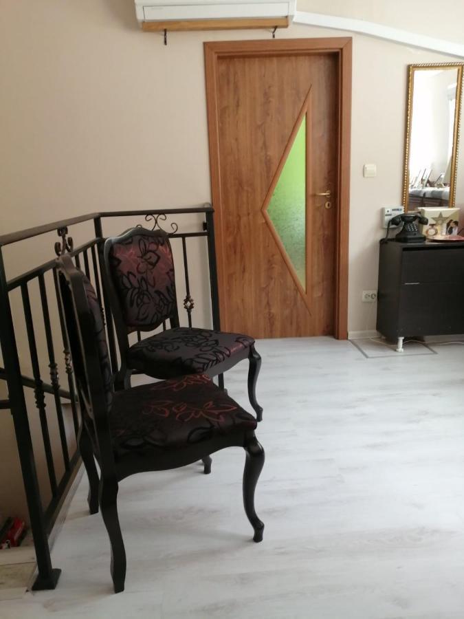 Top Center Apartment And Rooms Varna Extérieur photo